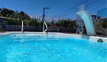 Casa Nova em Búzios com Vista ao Mar e Piscina