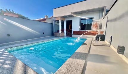 Linda Casa Linear com Piscina e Porteira Fechada em Búzios- Pronta para Morar ou Investir!