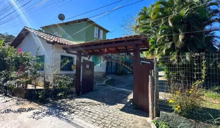Pousada à venda com Casa Residencial em Manguinhos