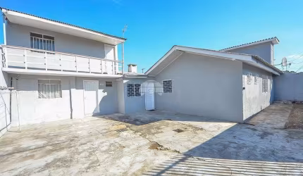 Casa para Venda em Curitiba, Alto Boqueirão, 3 dormitórios, 1 suíte, 2 banheiros, 2 vagas