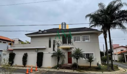 Excelente Casa Assobradada a Venda no Condomínio Residencial Mirante do Ipanema