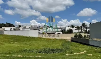 Terreno de Alto Padrão no Condomínio Fazenda Jequitibá