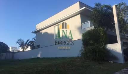 Belissimo Sobrado a Venda no Residencial Mont Blanc