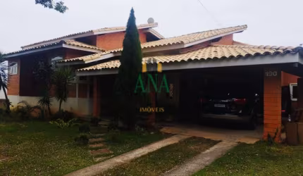 Belissima Casa a Venda no Village Castelo, Itu