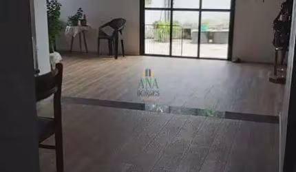 Casa Térrea com Edícula no Jardim Europa