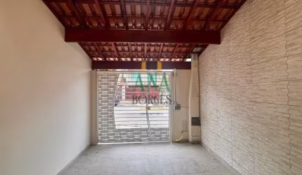 Bela Casa a Venda no Wanel Ville 4