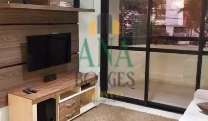 Apartamento com três dormitórios