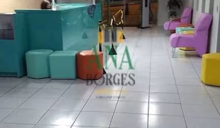 ALUGO PRÉDIO COMERCIAL AVENIDA EUGENIO SALERNO OTIMA LOCALIZAÇÃO COM 17 SALAS