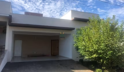 Vendo casa no condomínio Villagio Milano