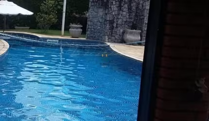 Sobrado no Condomínio Lago Azul