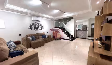 Casa com 3 quartos, Caiçara, Praia Grande - R$ 630 mil, Cod: 798