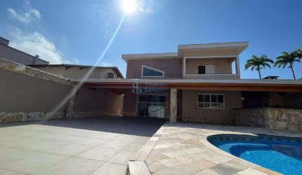 Casa com 5 dorms, Flórida, Praia Grande - R$ 1.55 mi, Cod: 556