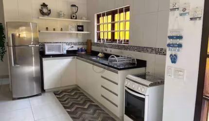 Casa com 3 dormitórios à venda, 150 m² por R$ 650.000,00 - Jardim Indaiá - Bertioga/SP