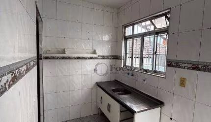 Kitnet com 1 dormitório para alugar, 30 m² por R$ 1.045/mês - Jardim Santa Edwirges - Guarulhos/SP