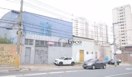 Terreno 670m - 2 Galpões e Localização Previlegiadal