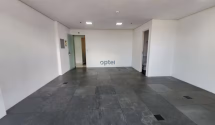 Sala Comercial à Venda, 40m2 reformada no Condominio Marco Zero Tower na Senador Vergueiro 2123