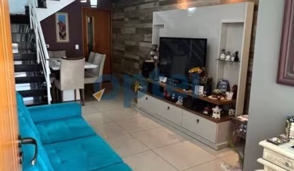 Sobrado à venda em Santo André-SP, Jardim Jamaica: 3 quartos, 1 suíte, 2 salas, 3 banheiros, 2 vagas, 86m².