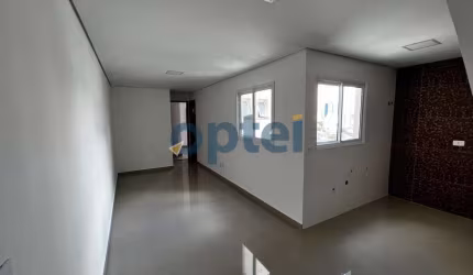 Cobertura duplex 2 dormitórios e 3 vagas sem condomínio com elevador no Campestre em Santo André