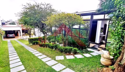 Casa com 3 dorms, Osvaldo Cruz, São Caetano do Sul - R$ 2.5 mi, Cod: 2306