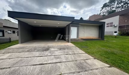 Casa no Condomínio Água da Fonte - Araucária / Paraná