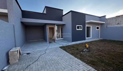 Casa em Cachoeira - Araucária: 3 Dorms, 1 Suíte e 1 Banheiro