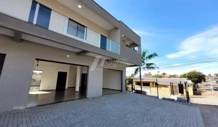 Aluguel Comercial em Iguaçu - Araucária: 2 Banheiros por R$2600