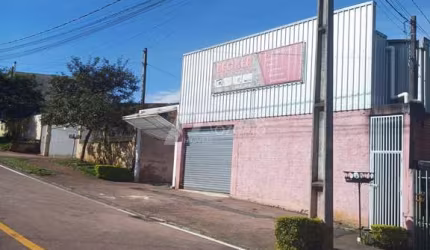 Venda de Casa em Capela Velha - 4 Dormitórios, sala,cozinha, 1 banheiro, área de serviço, garagem para 4 carros sendo 2 coberta  por R$700.000
