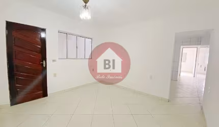 BAIXOU O PREÇO!! Casa com 02 dormitórios, vaga de garagem - Aluguel R$ 1800/mês (DAVL)* - Vila Matilde - São Paulo/SP - 75 metros quadrados.