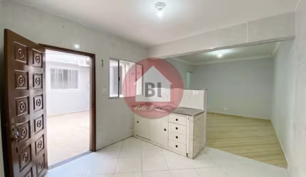 CASA 02 DORMITORIOS, VAGA DE GARAGEM - ALUGUEL R$ 1800/MÊS (DAVL)* - VILA MATILDE - SÃO PAULO - 60 METROS QUADRADOS.