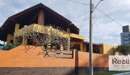 Casa com 4 dormitórios à venda - Itacolomi - Balneário Piçarras/SC