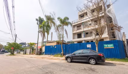 More em um apartamento garden  na melhor localização no Ahú!!