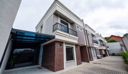 SOBRADO COM LINDO ESPAÇO GOURMET