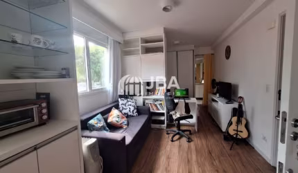 APARTAMENTO/STUDIO SEMIMOBILIADO COM ELEVADOR