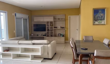 Aconchegante apartamento tipo para venda com 3 quartos, sendo 3 suítes, 159m²