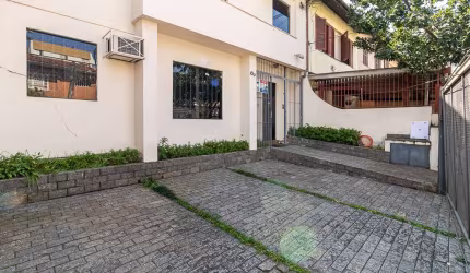 Funcional casa comercial para venda, 130m²