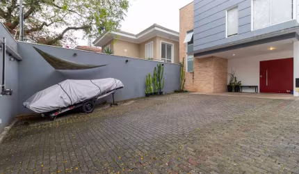 Deslumbrante casa tipo para venda com 3 quartos, sendo 2 suítes, 286m²