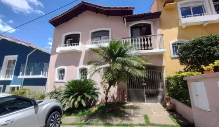 Casa no condomínio Condominio Vale do Morumbi para venda com 4 quartos, sendo 1 suíte, 190m²