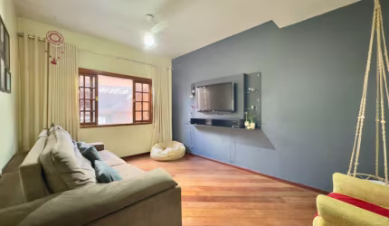 Elegante sobrado para venda com 3 quartos, sendo 3 suítes, 157m²