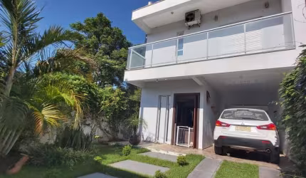 Casa 3 dormitórios para Venda em Florianópolis, São João do Rio Vermelho, 3 dormitórios, 1 suíte, 2 banheiros, 2 vagas