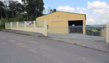 Barracão com 524,8m² , à venda, no bairro Arujá em São José dos Pinhais