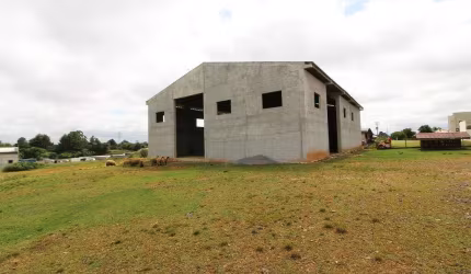 Barracão com 600m² , para aluguel, no bairro Barro Preto em São José dos Pinhais