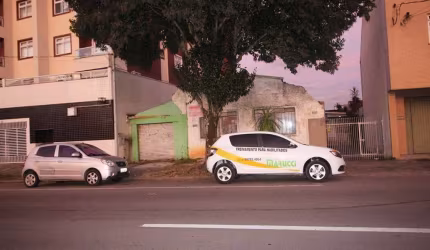 Terreno com 409,5m² , à venda, no bairro Centro em São José dos Pinhais