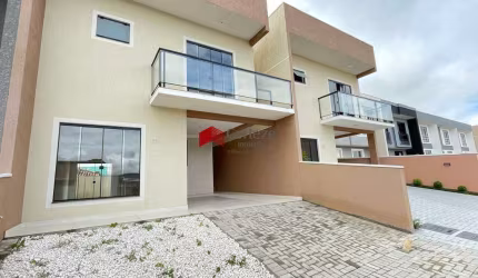 Excelente Sobrado em Condominio