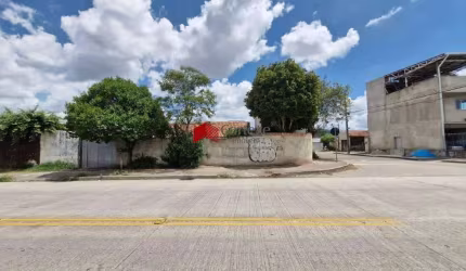 Terreno com 276m² , à venda, no bairro Uberaba em Curitiba