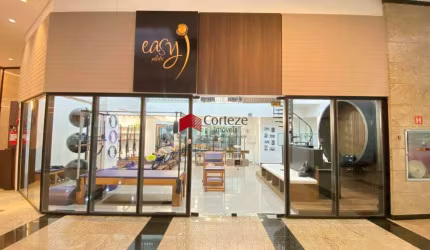 Loja com 102,25m² , à venda, no bairro Centro em Curitiba