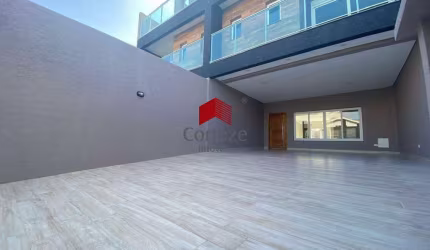 Sobrado com 210m² 3 quartos, à venda, no bairro Jardim Aristocrata em São José dos Pinhais