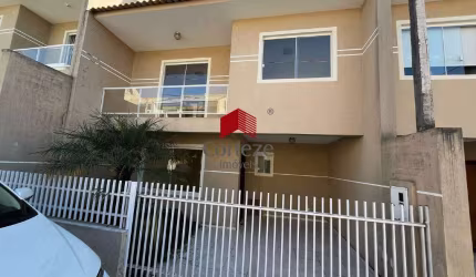 Sobrado com 103m² 3 quartos, para aluguel, no bairro Colônia Rio Grande em São José dos Pinhais
