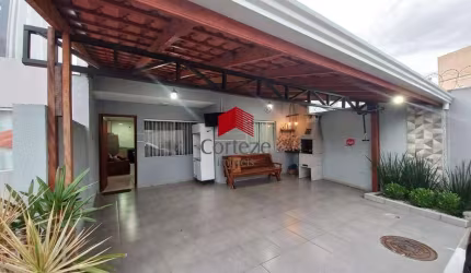 Casa em condomínio com 48,1m² 2 quartos, para aluguel, no bairro Colônia Rio Grande em São José dos Pinhais