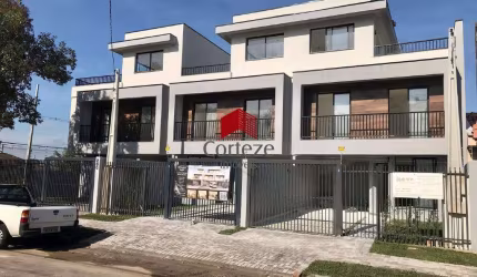 Sobrado com 156,41m² 3 quartos, à venda, no bairro Guabirotuba em Curitiba