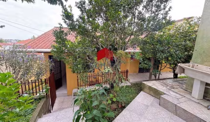 Casa com 74m² 2 quartos, para aluguel, no bairro Xaxim em Curitiba
